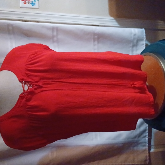 Liz Claiborne Tops - Liz Claiborne Women's petite L Red blouse